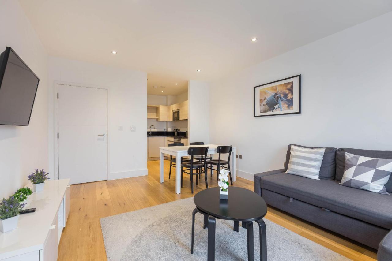 Portobello Apt With Floor-To-Ceiling Views Londres Extérieur photo