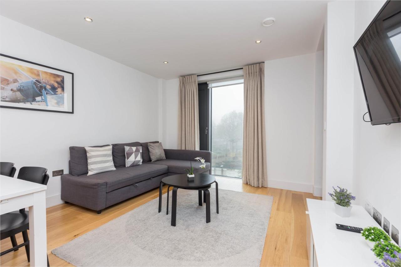 Portobello Apt With Floor-To-Ceiling Views Londres Extérieur photo