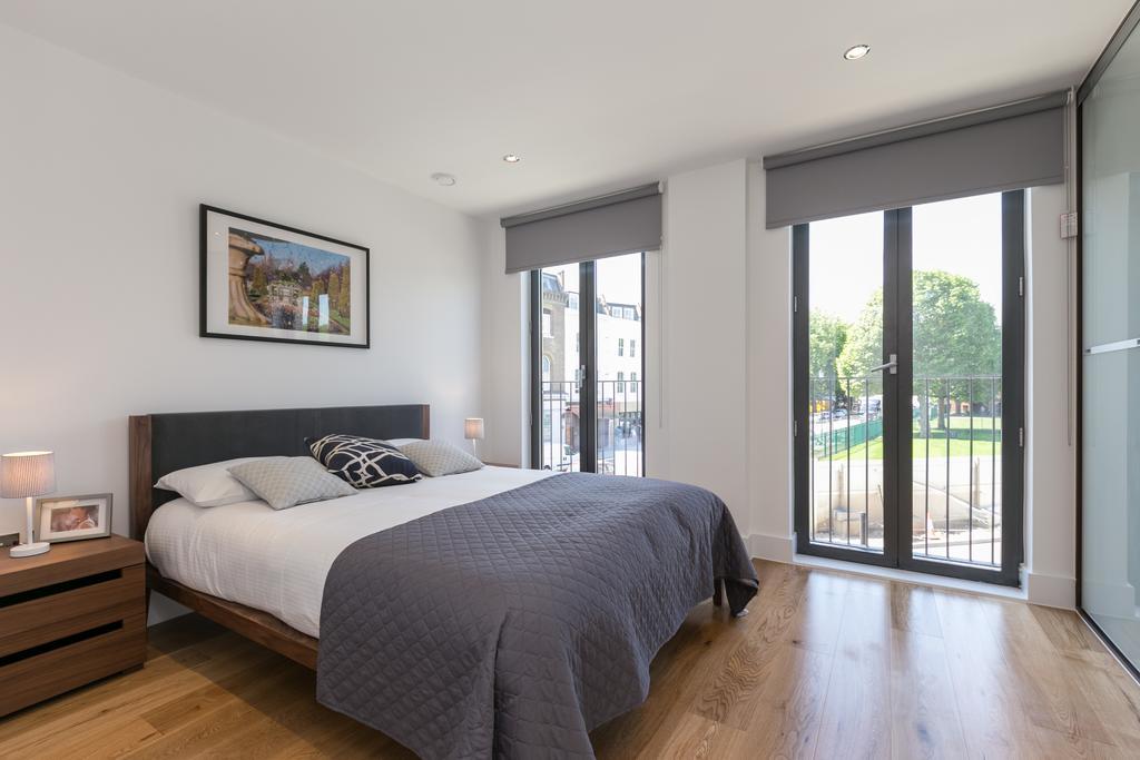 Portobello Apt With Floor-To-Ceiling Views Londres Extérieur photo